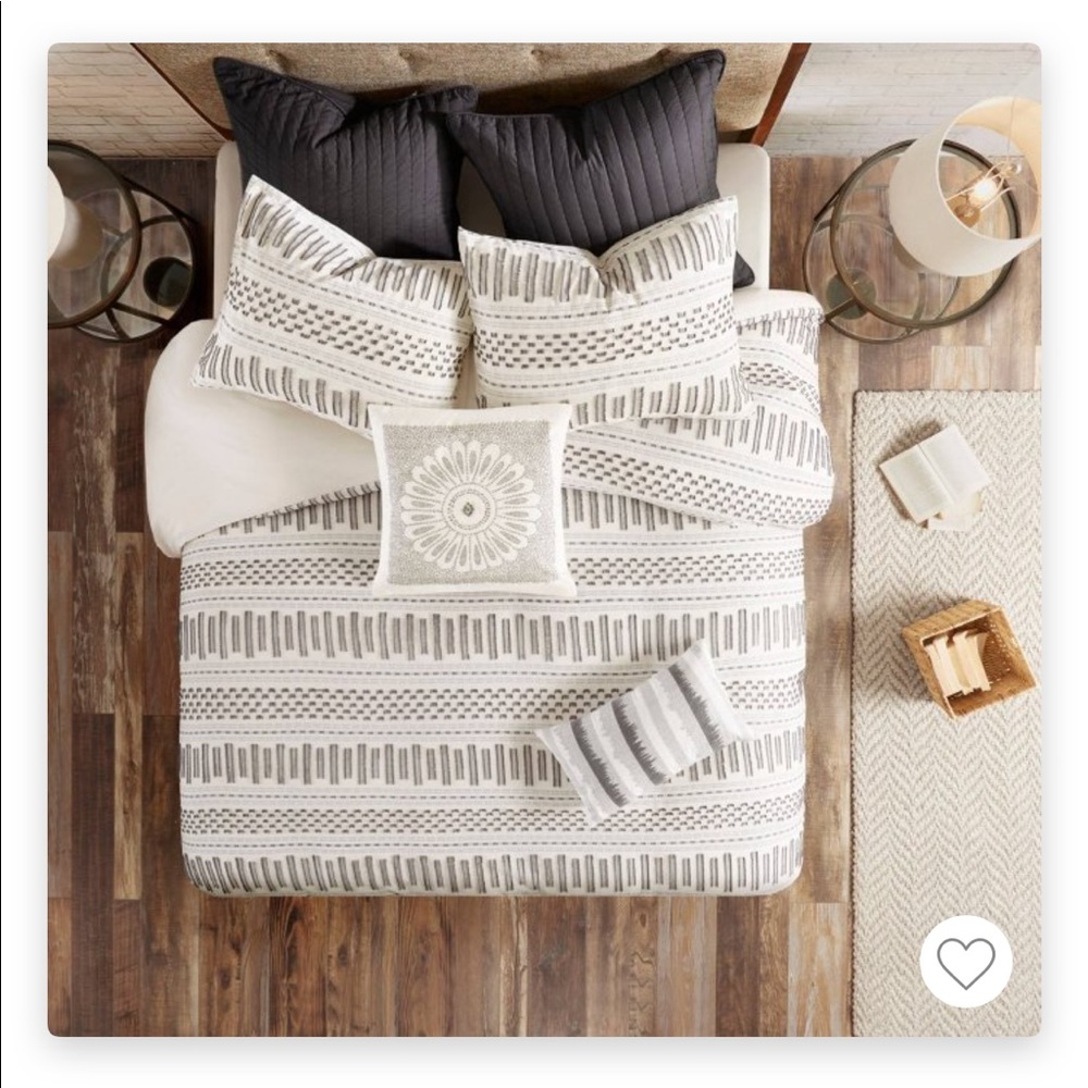 Ink and Ivy Rhea Cotton Duvet Cover with Shams